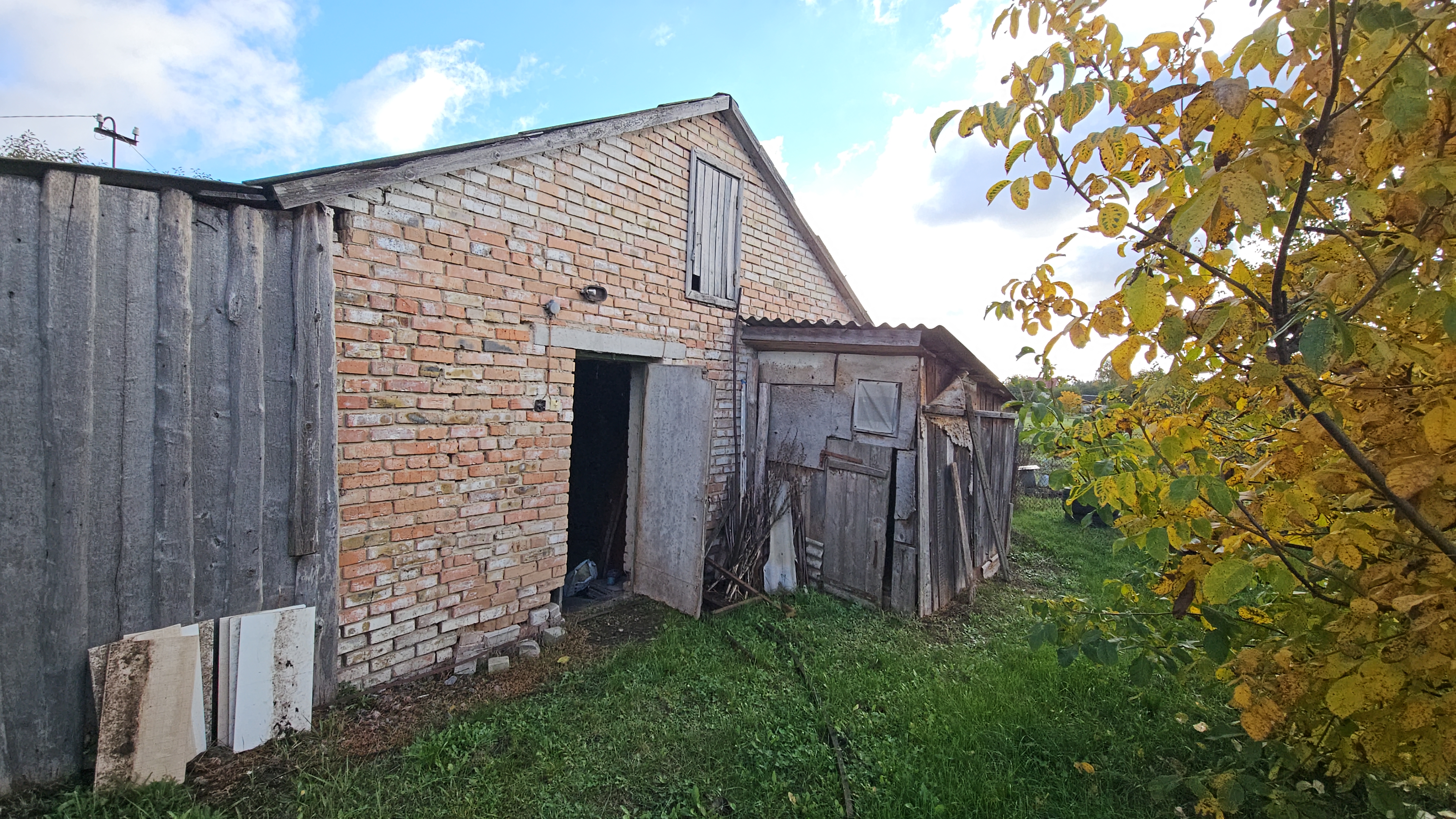 DJI_20251012_095152_10844